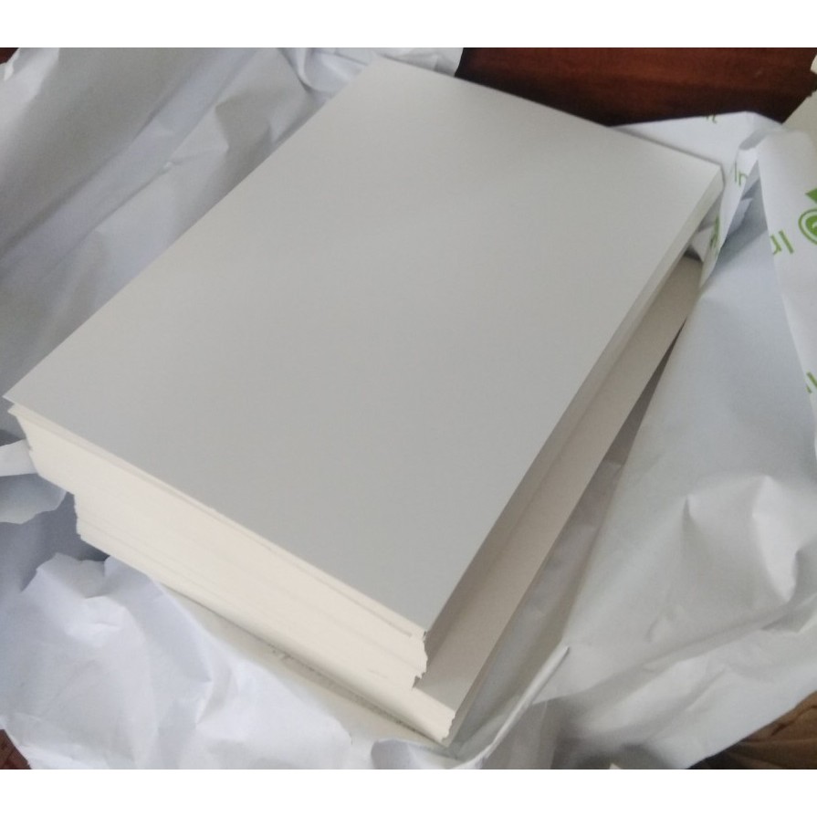 Giấy ivory