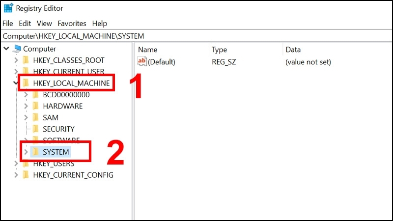 Nhấn vào HKEY_LOCAL_MACHINE và chọn SYSTEM